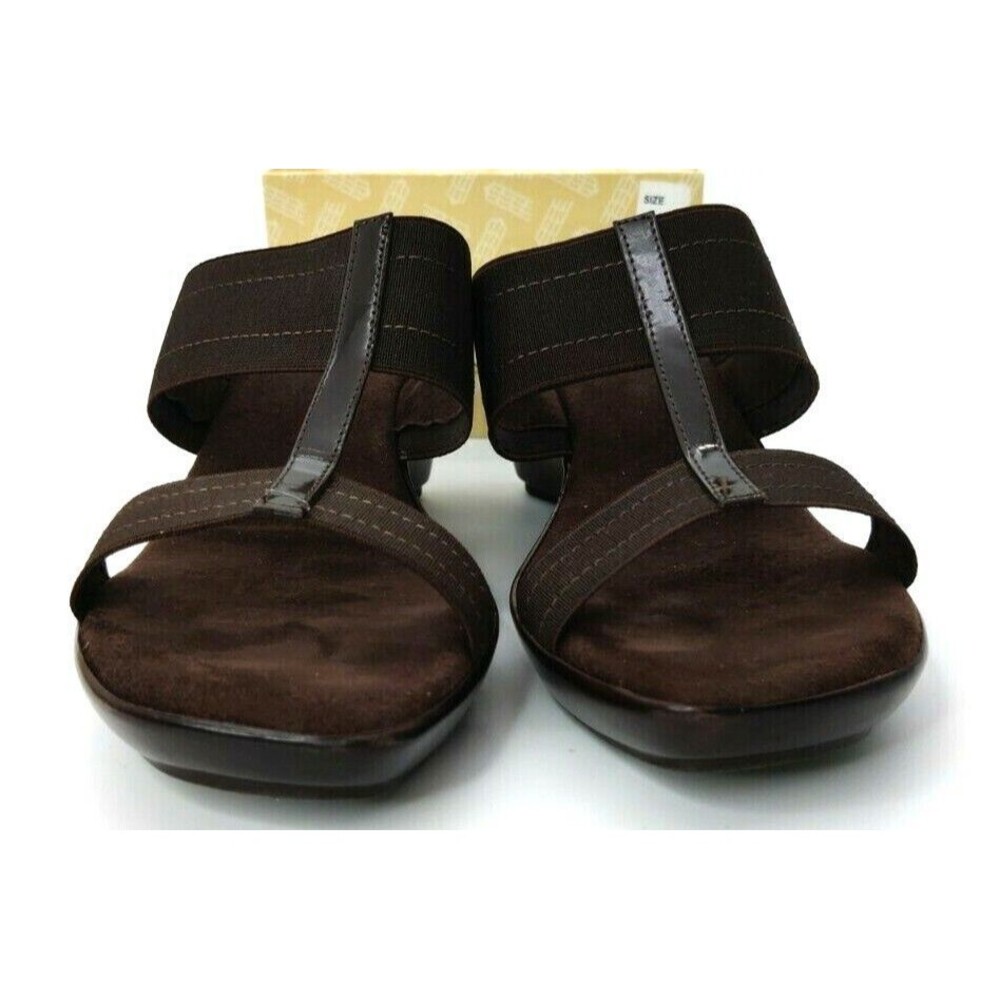 EUC Italian Shoemakers Italy Euphoria Choco Brown Wedge Sandals 9 M Womens 5016